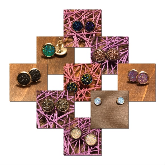 2/$15 Handmade 8 mm druzy earrings - Picture 1 of 8